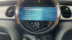 MINI Hatchback 1.5 Cooper Exclusive 5dr Auto [Comfort Pack] Petrol Hatchback